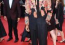 गायक किंग कान्स फिल्म फेस्टिवल में पहले भारतीय पॉप कलाकार के रूप में रेड कार्पेट पर चले